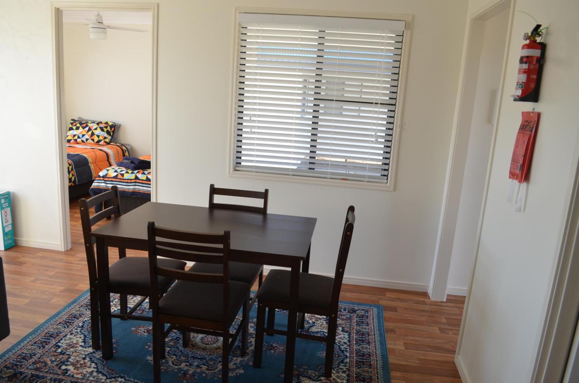 Wondai Accommodation Units And Villas Екстериор снимка