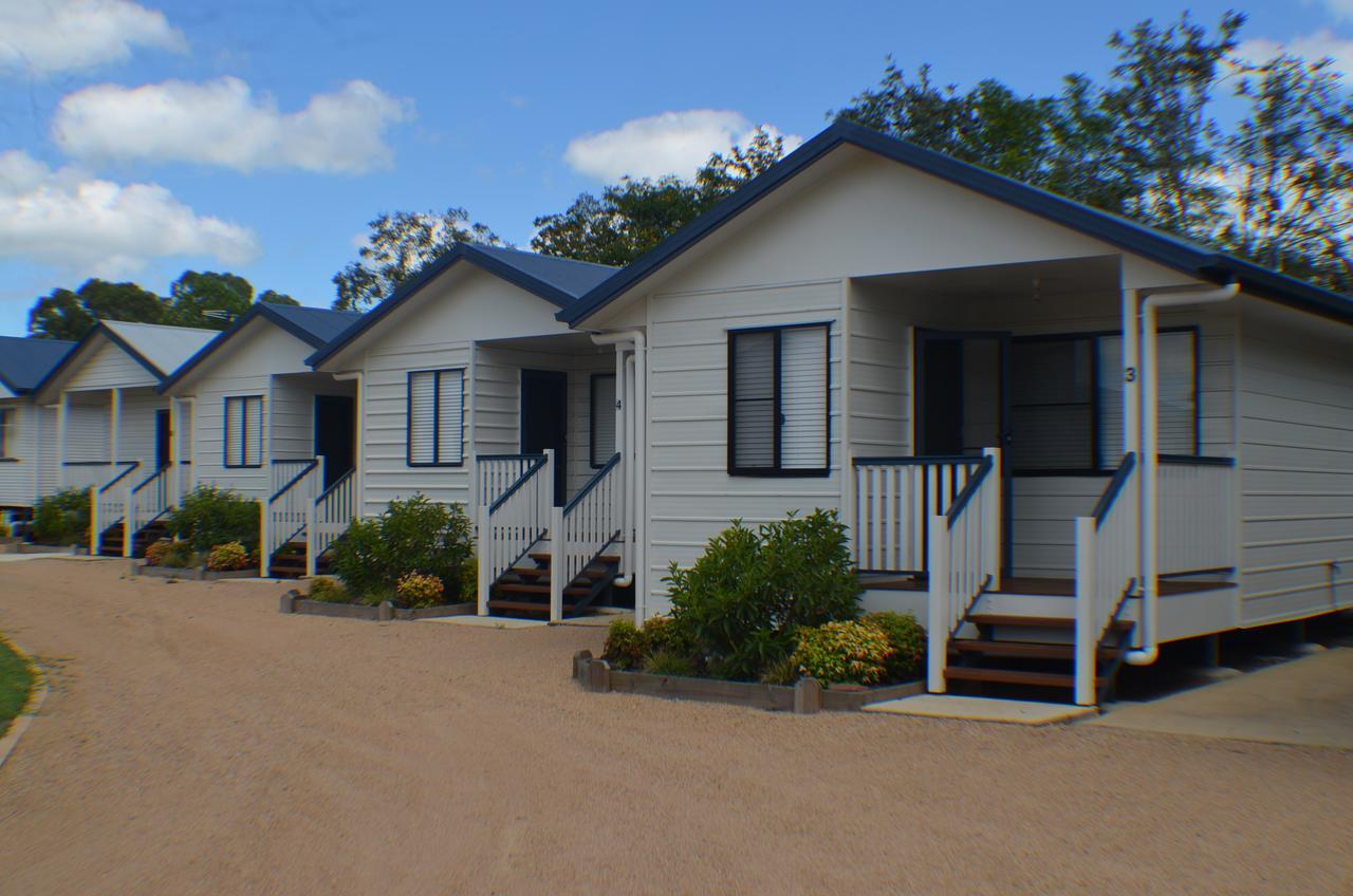 Wondai Accommodation Units And Villas Екстериор снимка