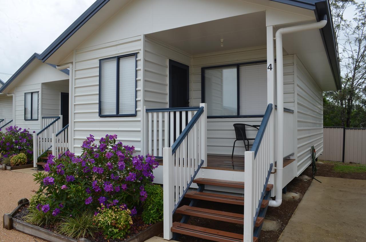 Wondai Accommodation Units And Villas Екстериор снимка